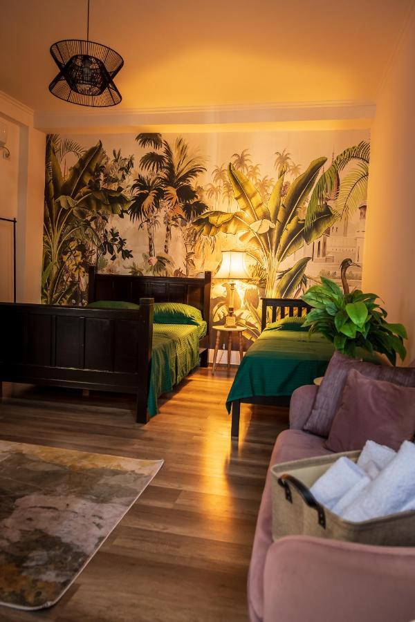 Апартаменты The Tropical House Тирана Экстерьер фото
